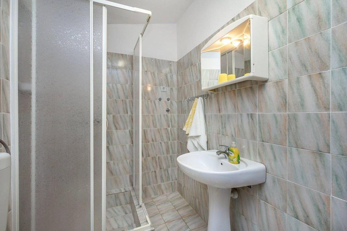 Apartments Dragica Valbandon Dış mekan fotoğraf