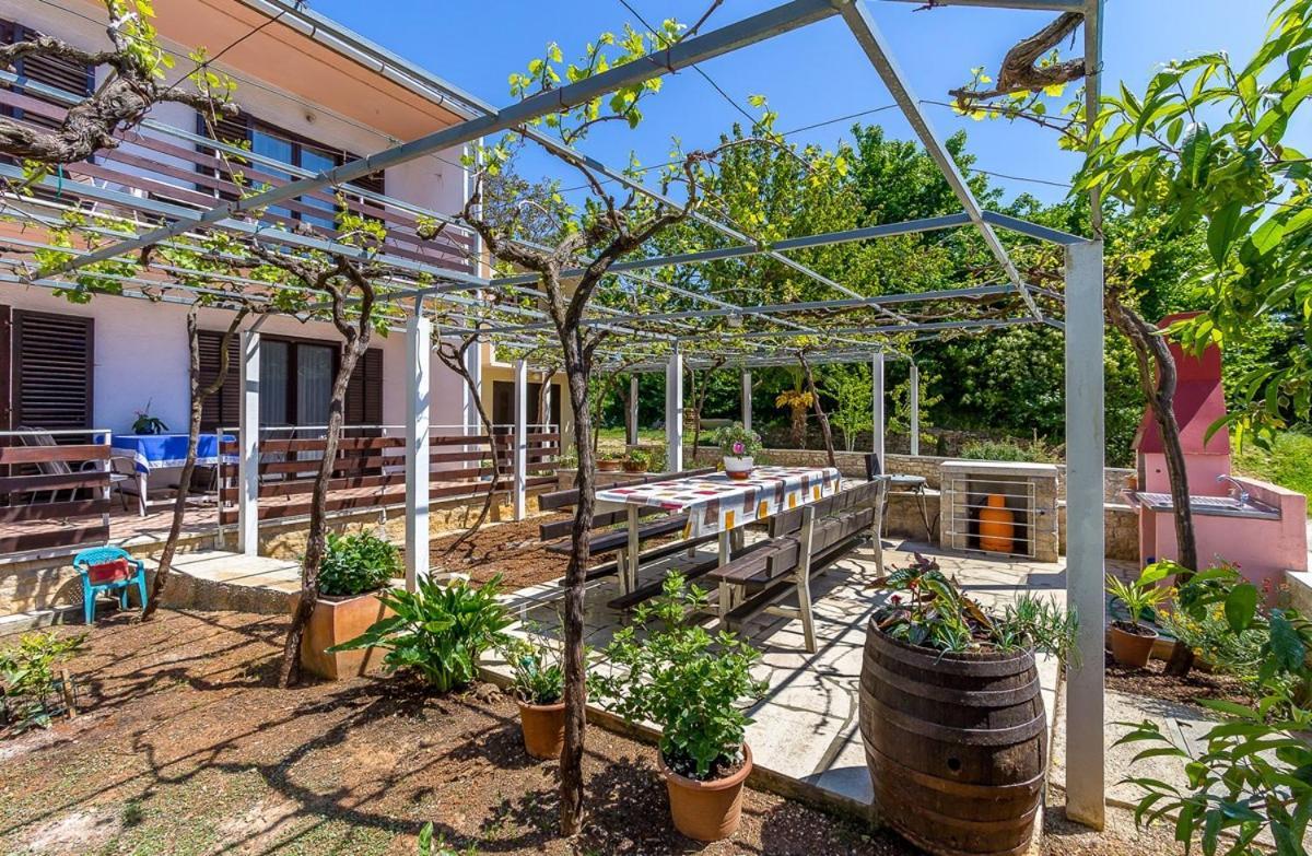 Apartments Dragica Valbandon Dış mekan fotoğraf